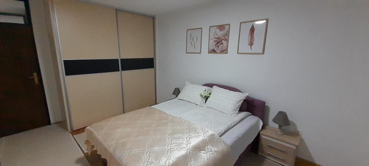 سراييفو Cozy And Sunny Apartment Near The Airport المظهر الخارجي الصورة