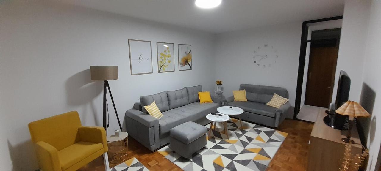 سراييفو Cozy And Sunny Apartment Near The Airport المظهر الخارجي الصورة